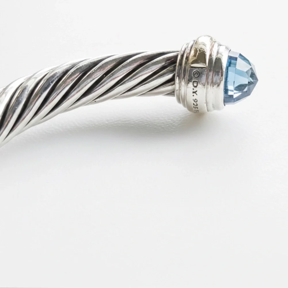 Authentic David Yurman 7mm Cable Classic Bracelet - Blue Topaz & 14K Gold - Picture 3 of 4